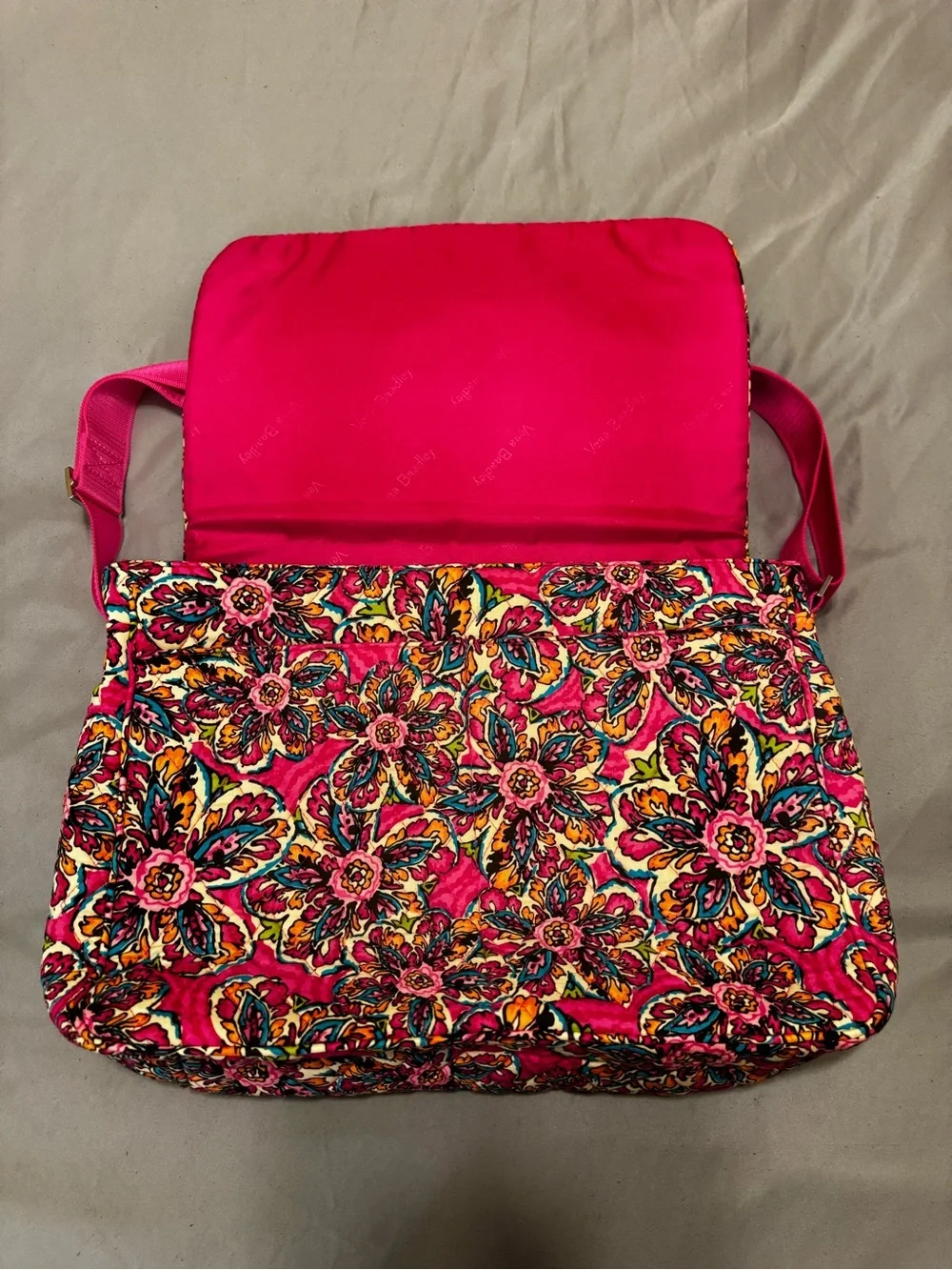 Pink Vera Bradley laptop bag
